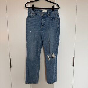 Abercrombie 90's Straight Low Rise Jeans - Size 28S - Curve Love